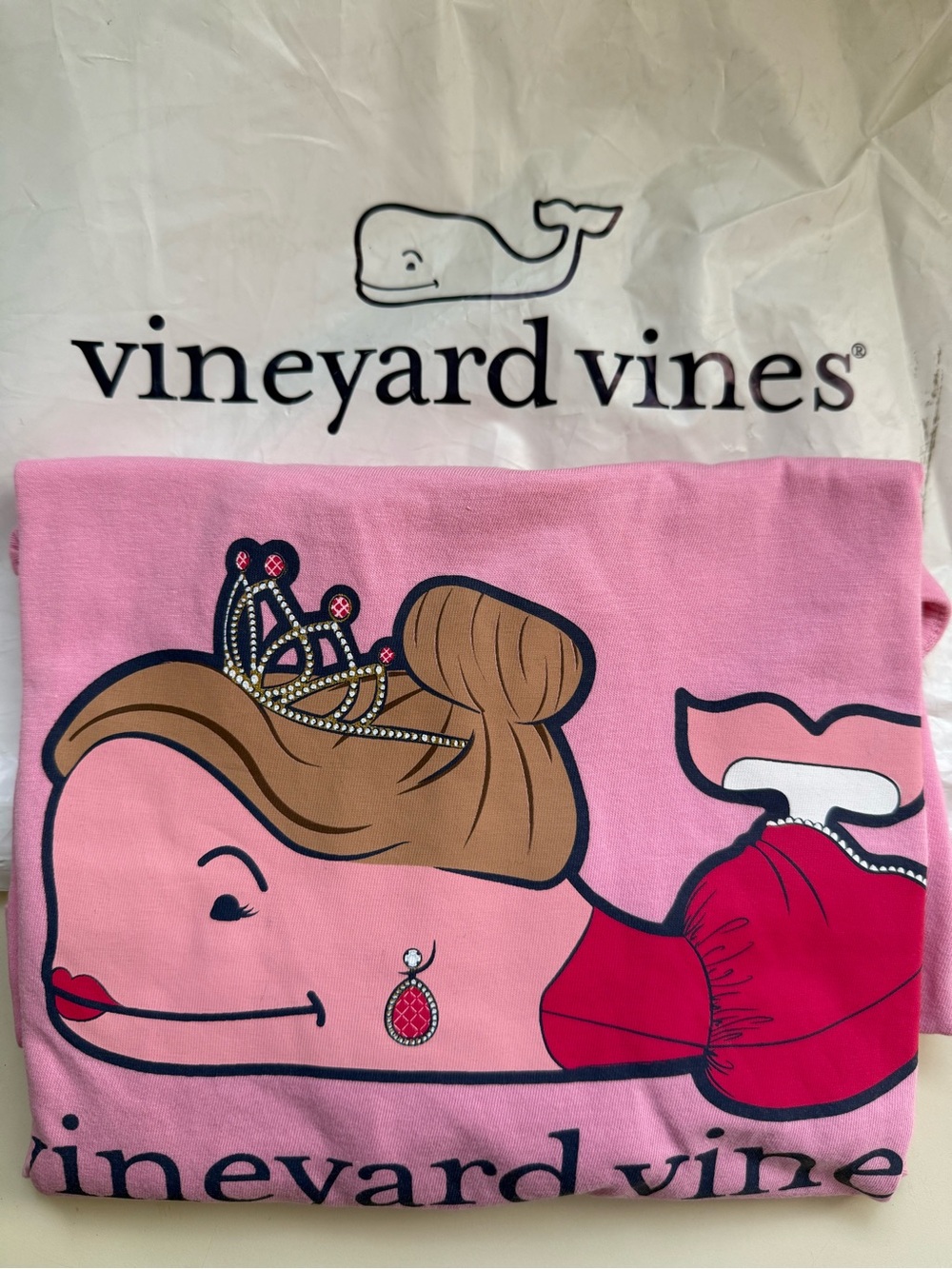 Vineyard Vines
Pink Princess whale tee
Long sleeve 
New Girls large ( 16 )